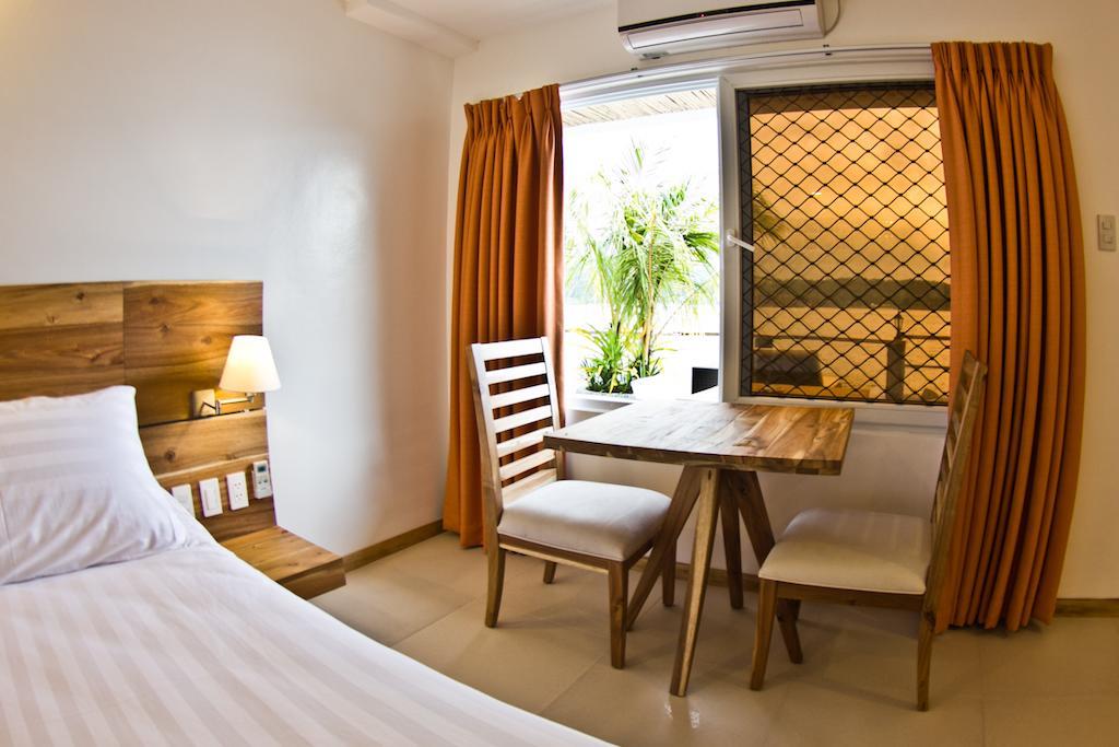 Mangrove Resort Hotel Olongapo City Exteriör bild